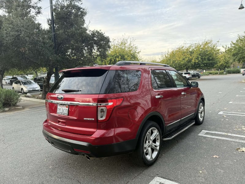 2014 FORD Explorer photo 5