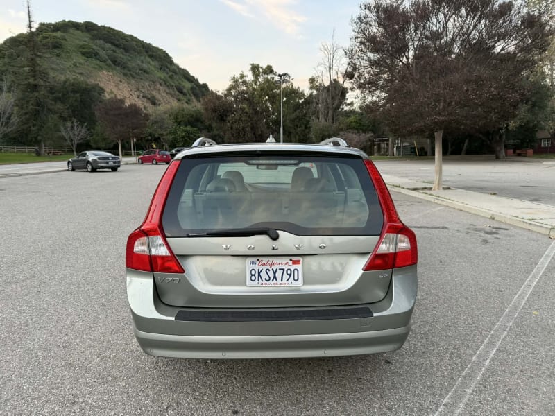 2008 VOLVO V70 photo 6