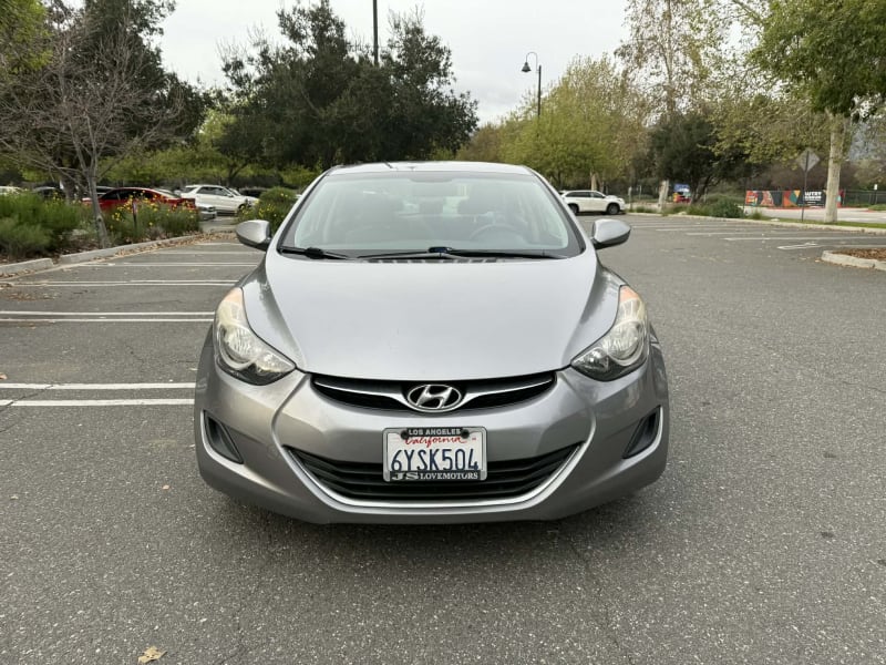 2013 HYUNDAI Elantra photo 2