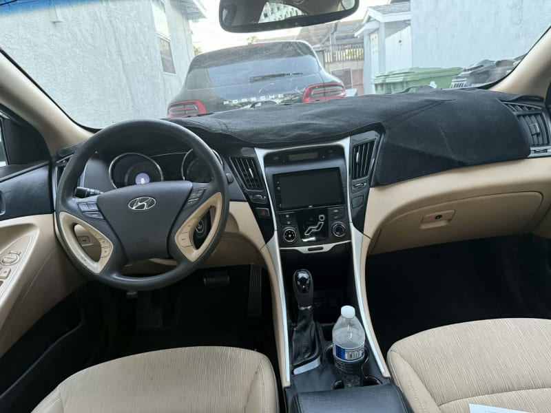 2011 HYUNDAI Sonata photo 13