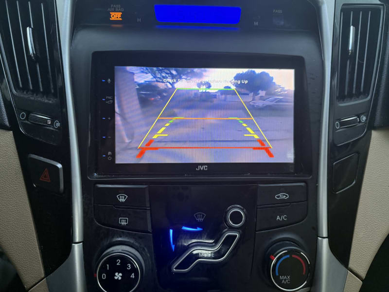 2011 HYUNDAI Sonata photo 16