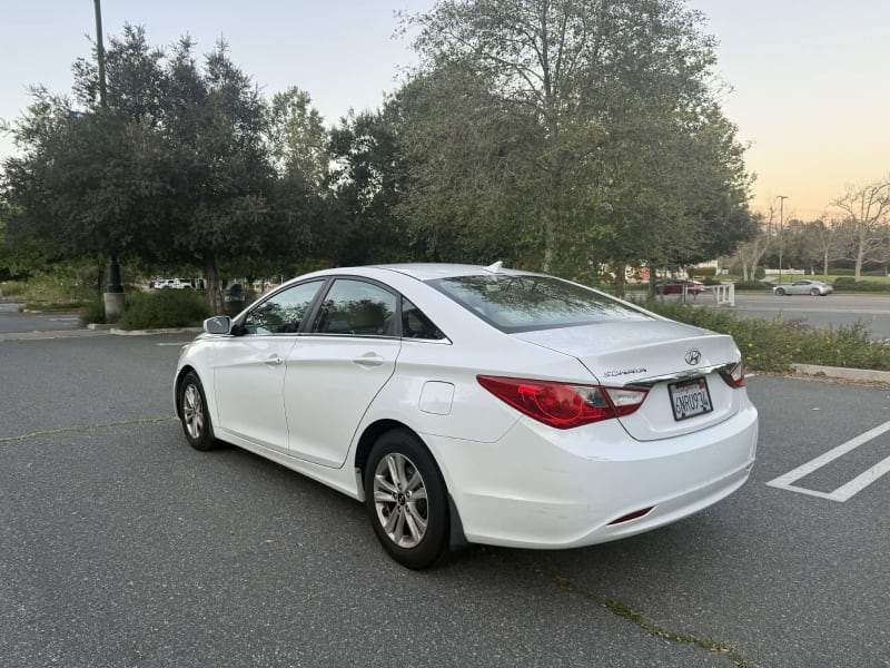 2011 HYUNDAI Sonata photo 7