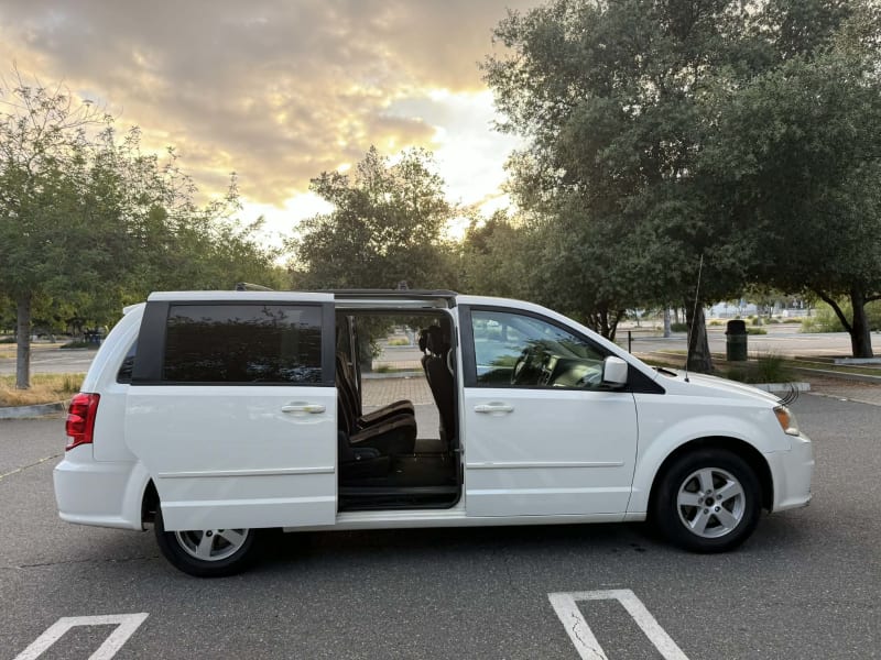 2013 DODGE Grand Caravan photo 10