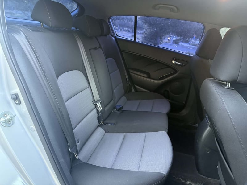 2016 KIA Forte photo 11