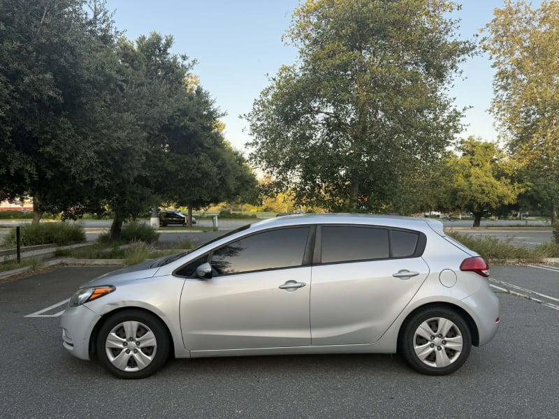 2016 KIA Forte photo 8