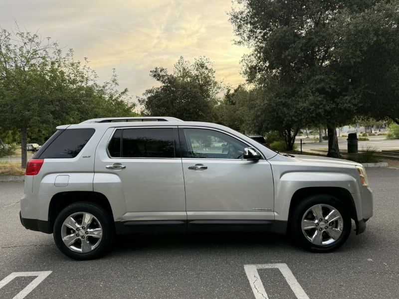 2015 GMC Terrain photo 4