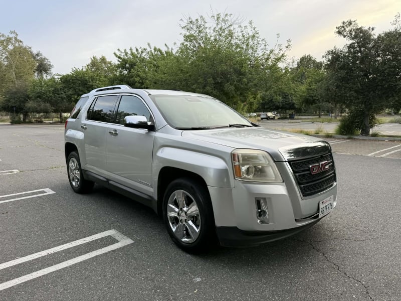 2015 GMC Terrain photo 3
