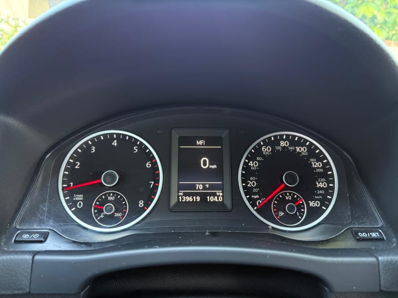 2014 VOLKSWAGEN Tiguan photo 15