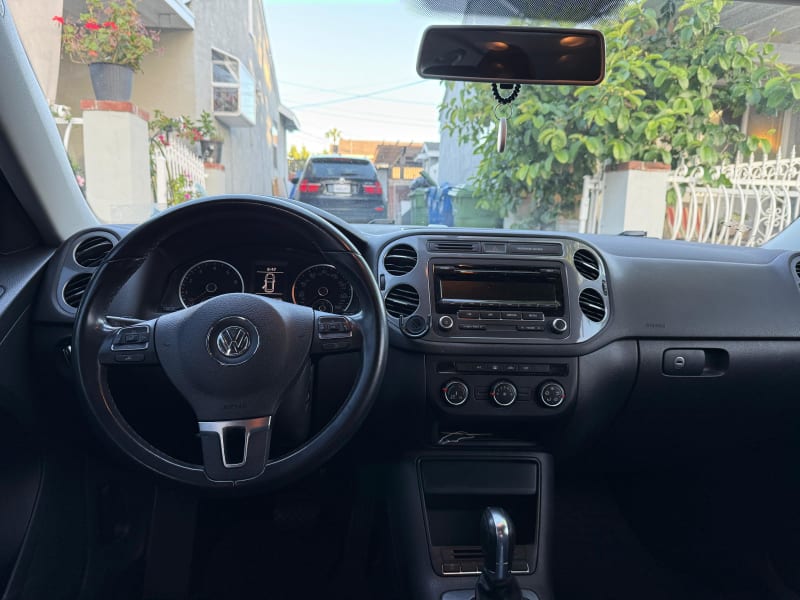 2014 VOLKSWAGEN Tiguan photo 13