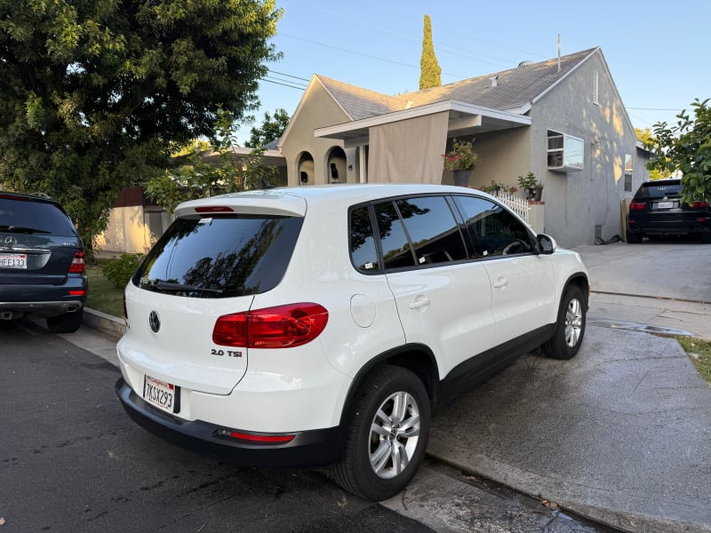 2014 VOLKSWAGEN Tiguan photo 5