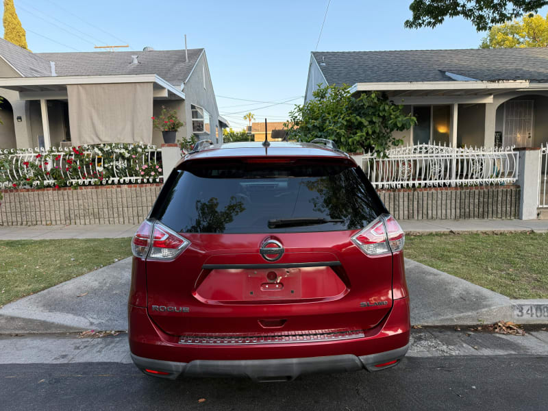 2015 NISSAN Rogue photo 6