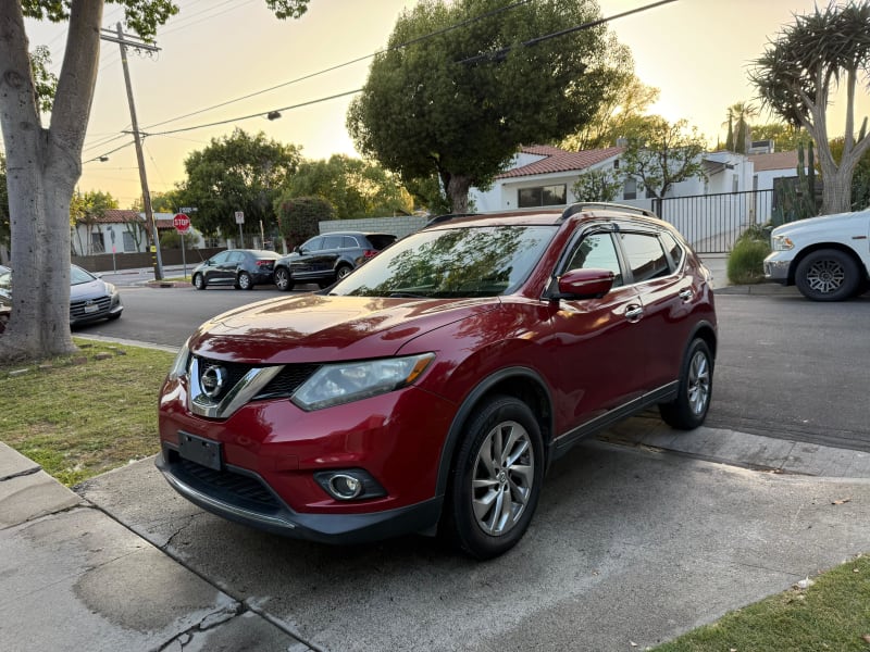 2015 NISSAN Rogue