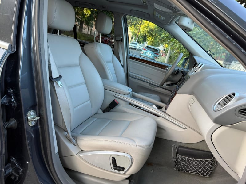 2011 MERCEDES-BENZ M-Class photo 12