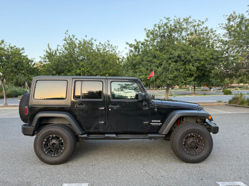 2015 JEEP Wrangler photo 4