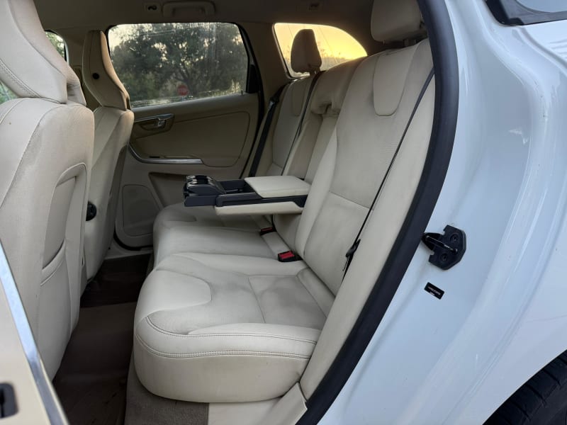 2012 VOLVO XC60 photo 10