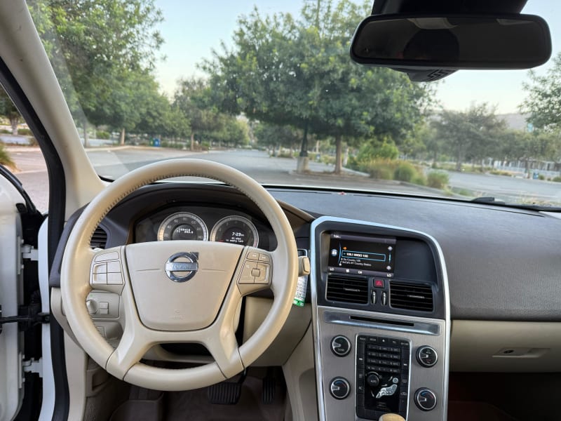 2012 VOLVO XC60 photo 13