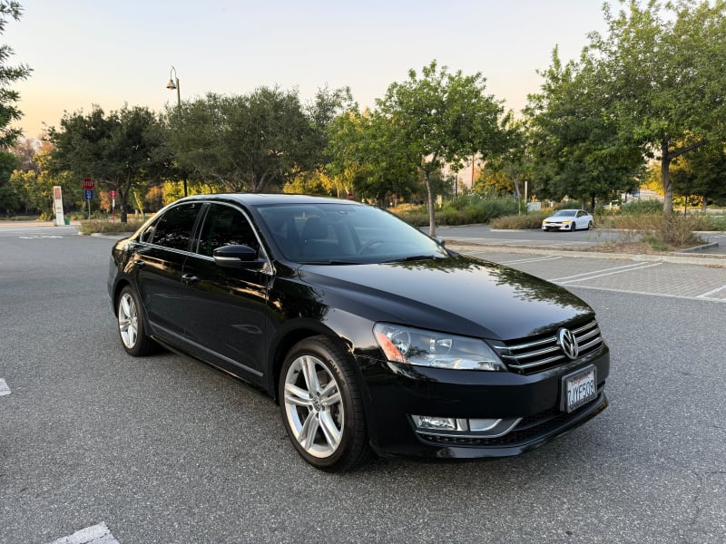 2015 VOLKSWAGEN Passat photo 3