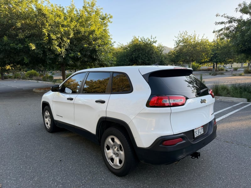 2014 JEEP Cherokee photo 7