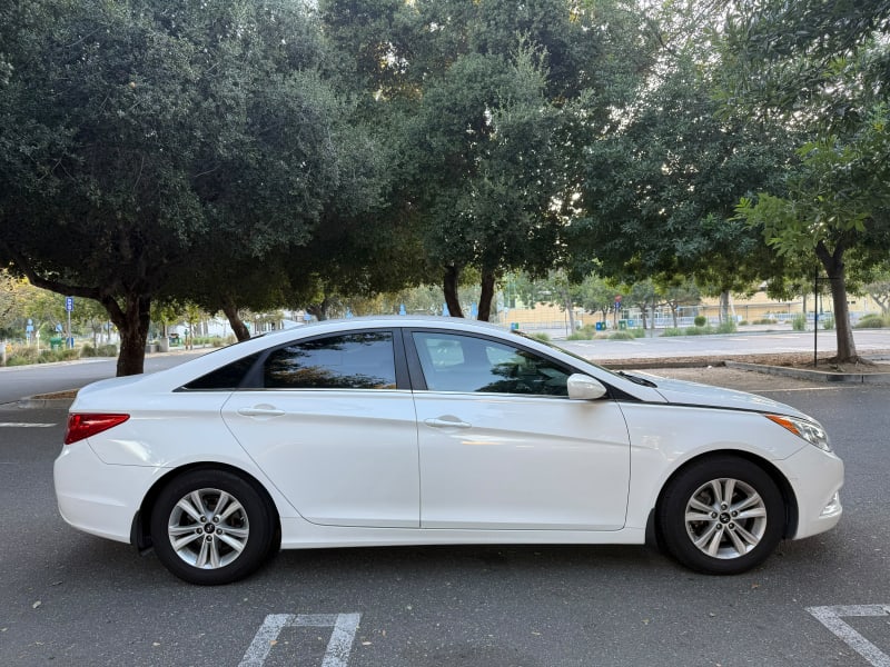 2012 HYUNDAI Sonata photo 4