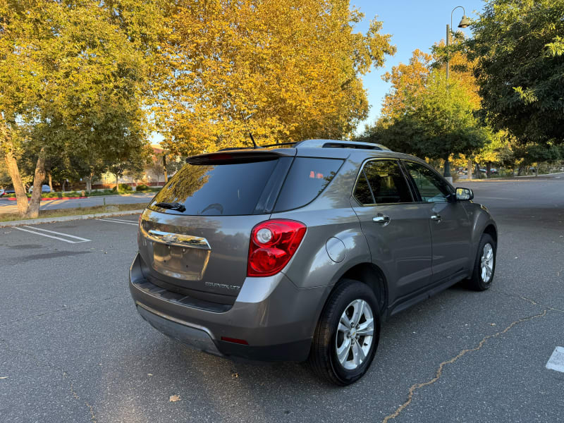 2012 CHEVROLET Equinox photo 5