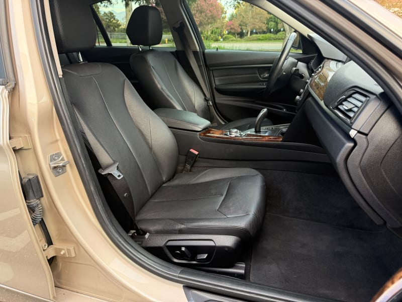 2013 BMW 3 Series 328i - Photo 12