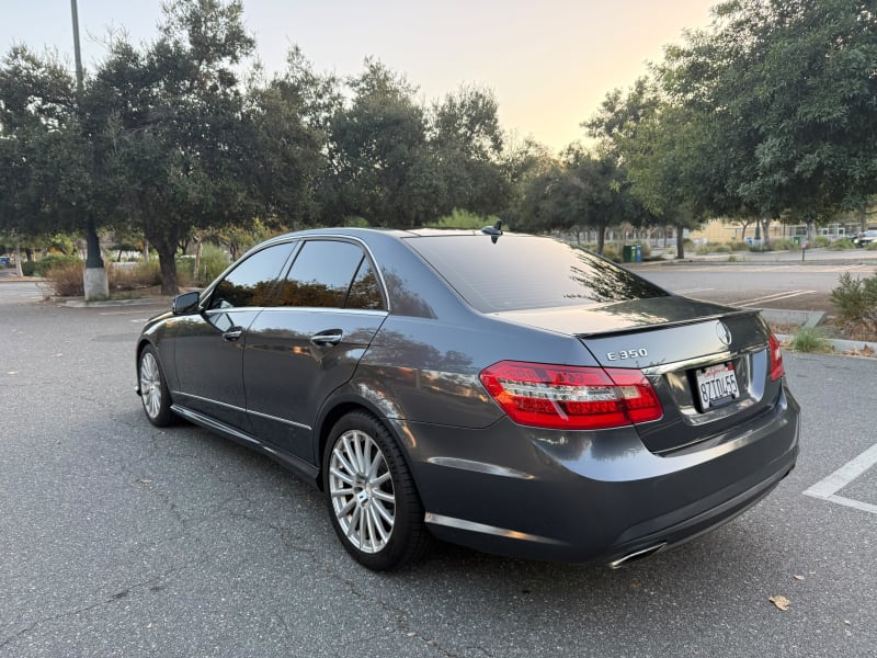 2013 MERCEDES-BENZ E-Class photo 7