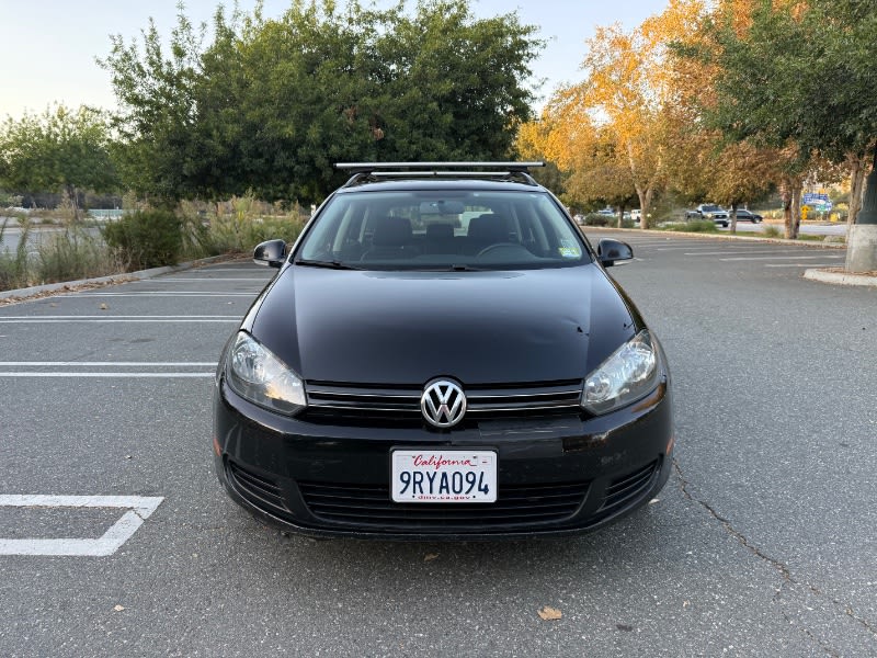 2013 VOLKSWAGEN Jetta SportWagen photo 2