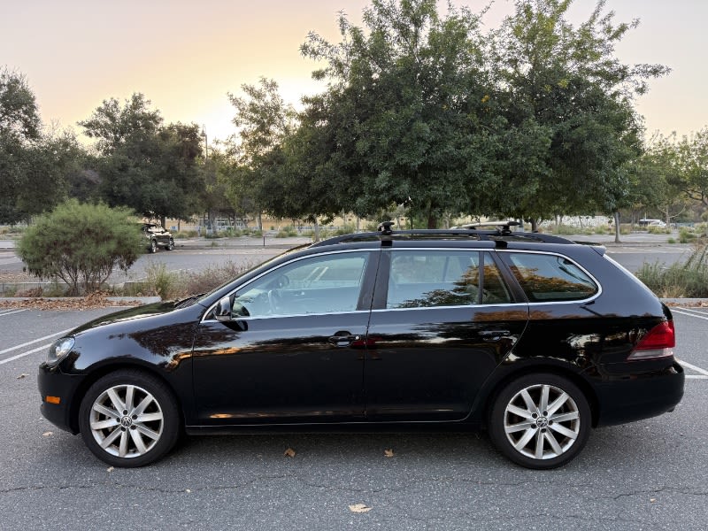 2013 VOLKSWAGEN Jetta SportWagen photo 8