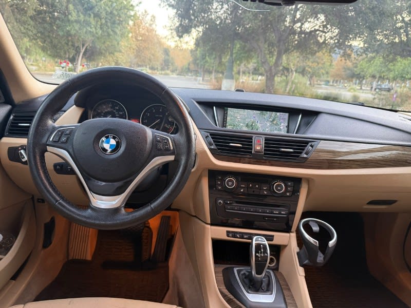 2014 BMW X1 photo 13