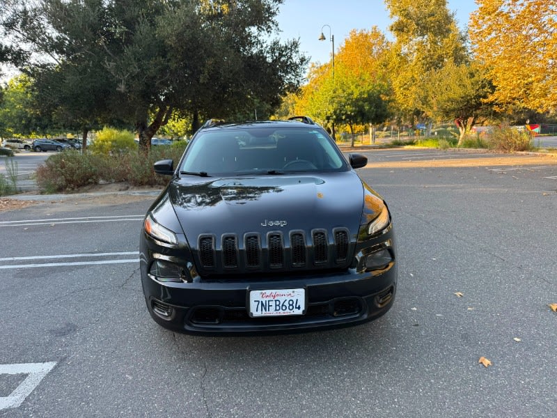 2015 JEEP Cherokee photo 2
