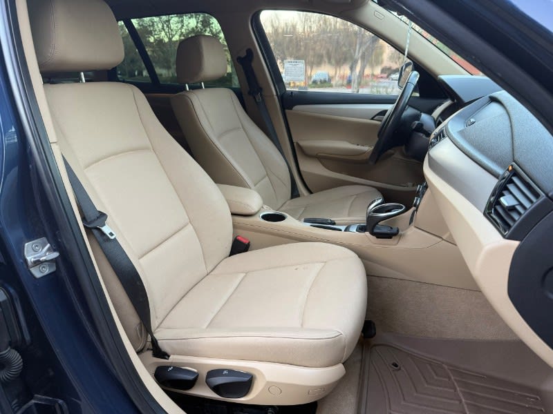 2015 BMW X1 28i - Photo 12