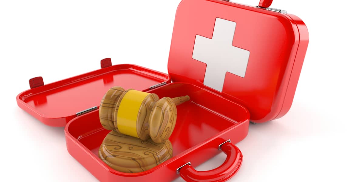 Le salarié a automatiquement droit à dommages et intérêts en cas de non-respect par l’employeur des préconisations du médecin du travail