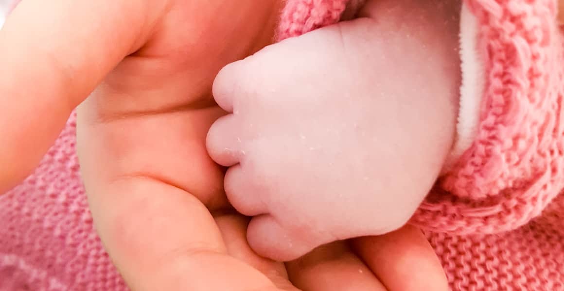 Sort de la complémentaire santé pendant le congé supplémentaire de naissance : beaucoup de bruit pour rien