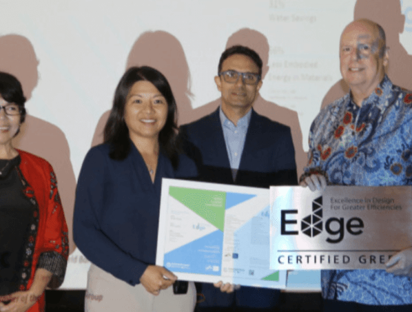 Lippo Mall Puri dan Sun Plaza Memperoleh EDGE Green Building Certification