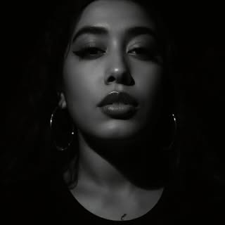 𝓣𝓻𝓲𝓼𝓱𝓪 𝓛𝓸𝓿𝓮𝓼𝓽𝓮𝓲𝓷