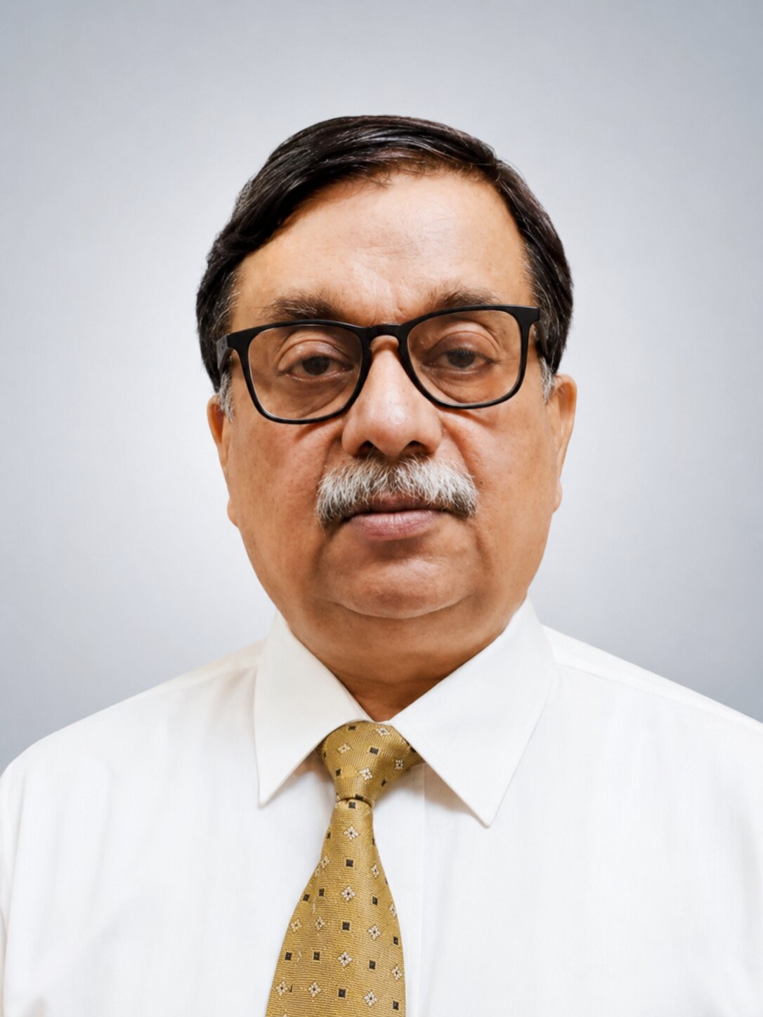 Dr. Dinesh Talwar