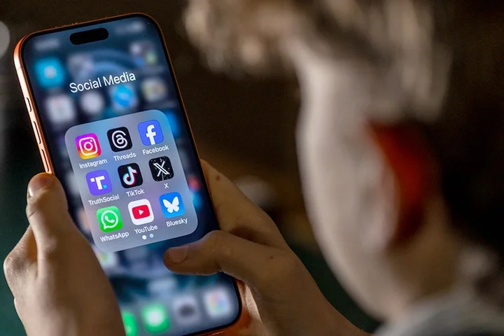 5 simple tech tips to take back control of your social media