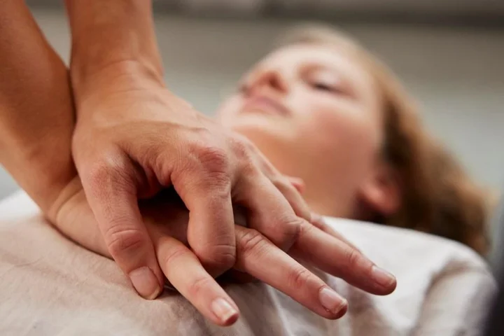 Women are less likely to receive CPR from strangers because of awkwardness