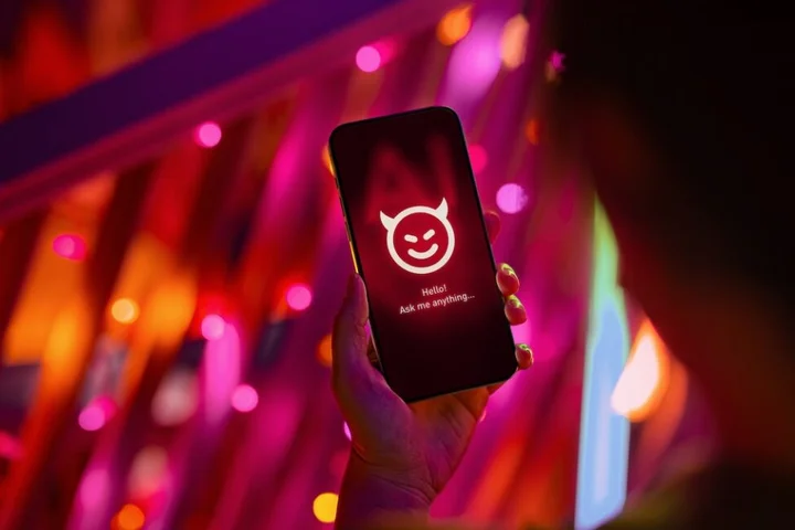 Study: Sycophantic AI can undermine human judgment