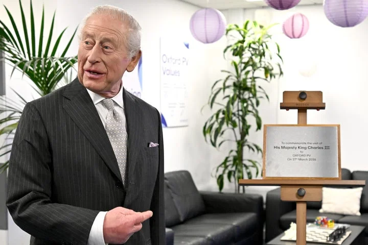 King Charles suffers ‘disaster’ at plaque unveiling as he hails work of solar panel firm