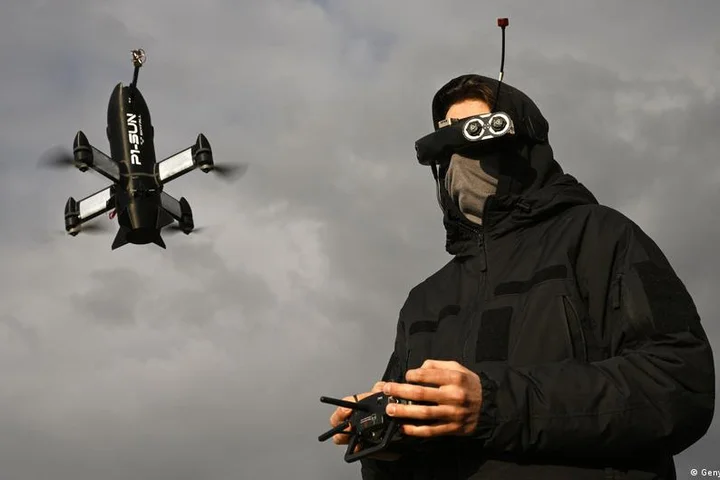 Zelenskyy visits Doha as Ukraine, Qatar sign defense pact