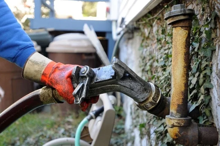 Carbon tax increase crucial, warns climate change expert