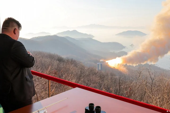 Thrust engine in long-range missile push