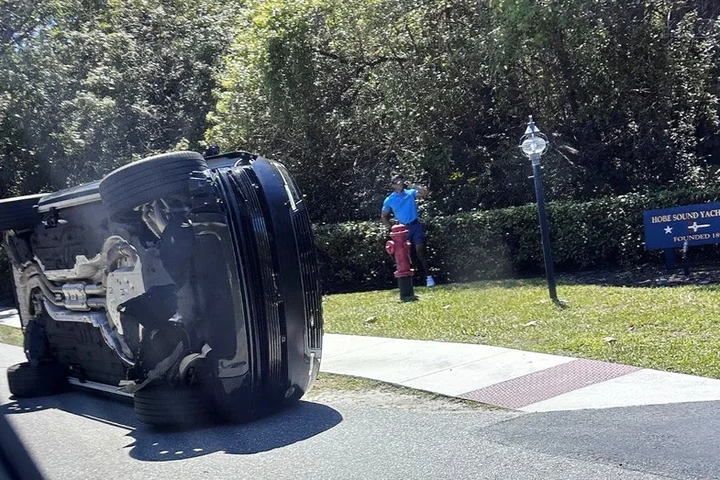 Johnny Manziel reacts to Tiger Woods crash in Florida