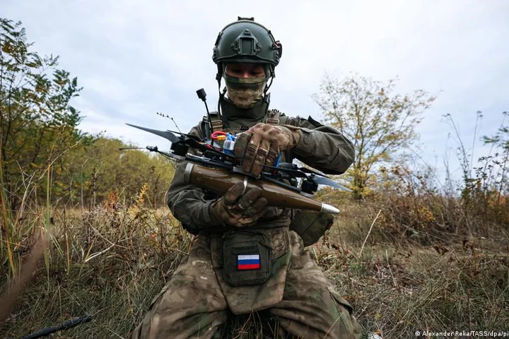 Russian students duped into signing contracts with military