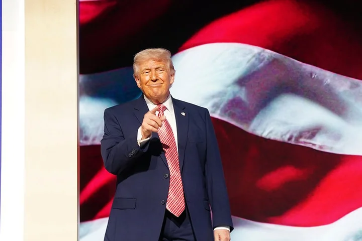 Trump dominates CPAC poll as conservatives rally behind agenda, back Iran action