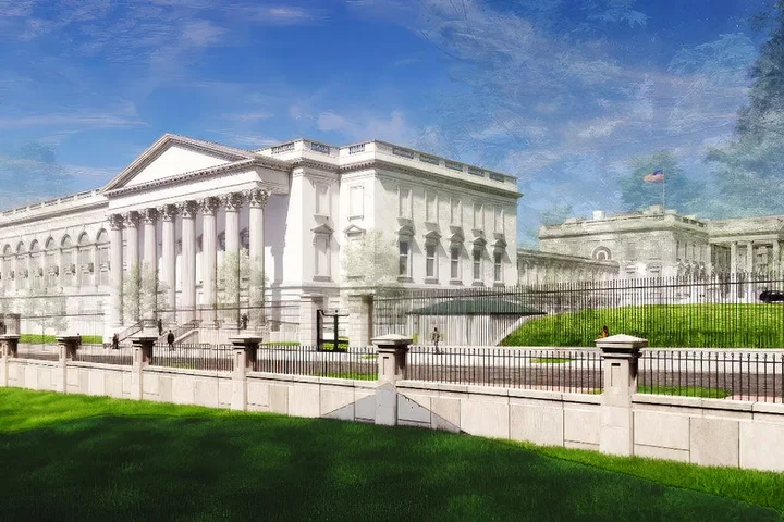 Trump claims donor funded White House ballroom includes hidden build below with security focus
