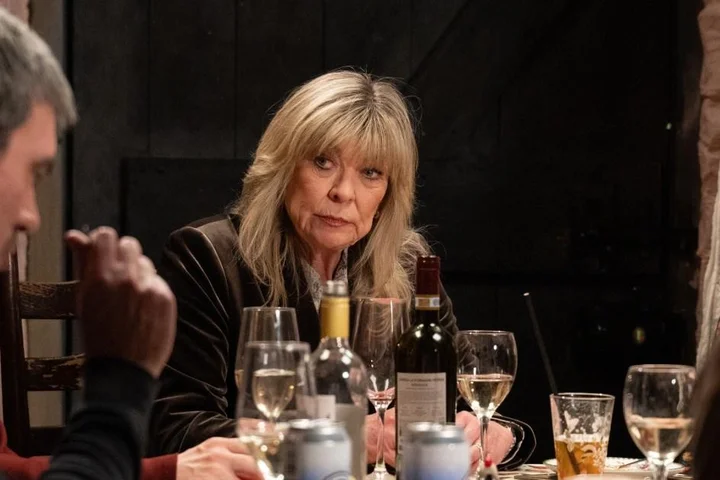 Emmerdale ‘confirms’ who tries to kill Kim in early ITVX release