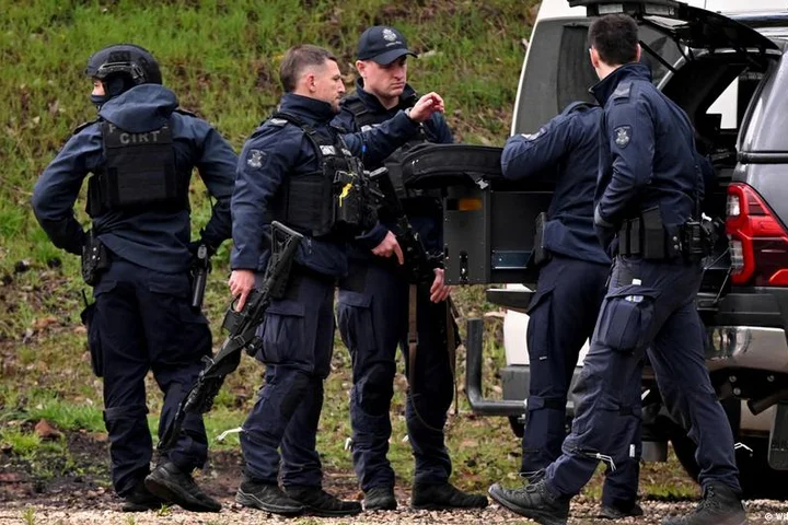 Australia police shoot dead man wanted for killing 2 officers