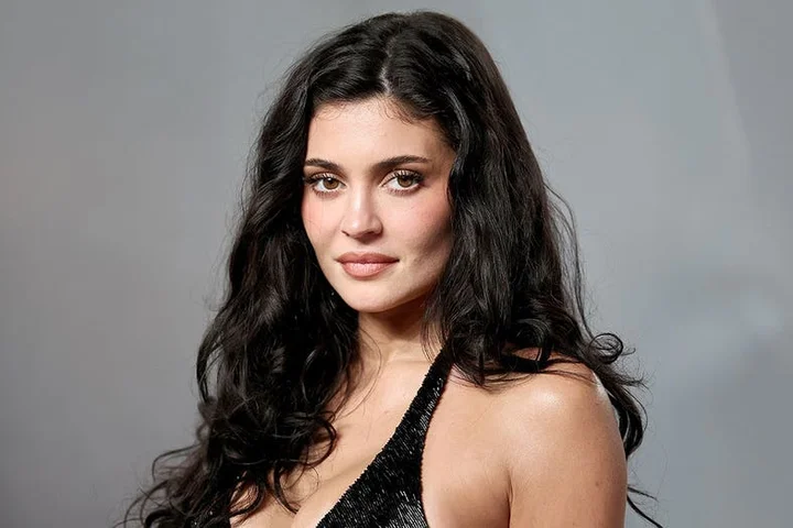 Kylie Jenner wows in tiny string bikini as she calls her beach vacation 'heaven'